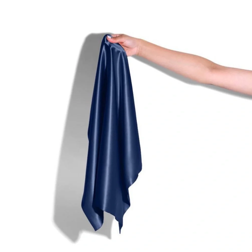 Blissy King Sized 100% Mulberry Silk Pillowcase in Navy Blue - Picture 8 of 11